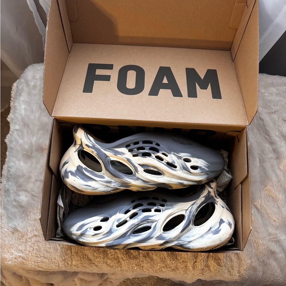 Yeezy Foam Runners
